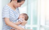 Những lợi ích vượt trội dễ thấy khi nuôi con bằng sữa mẹ